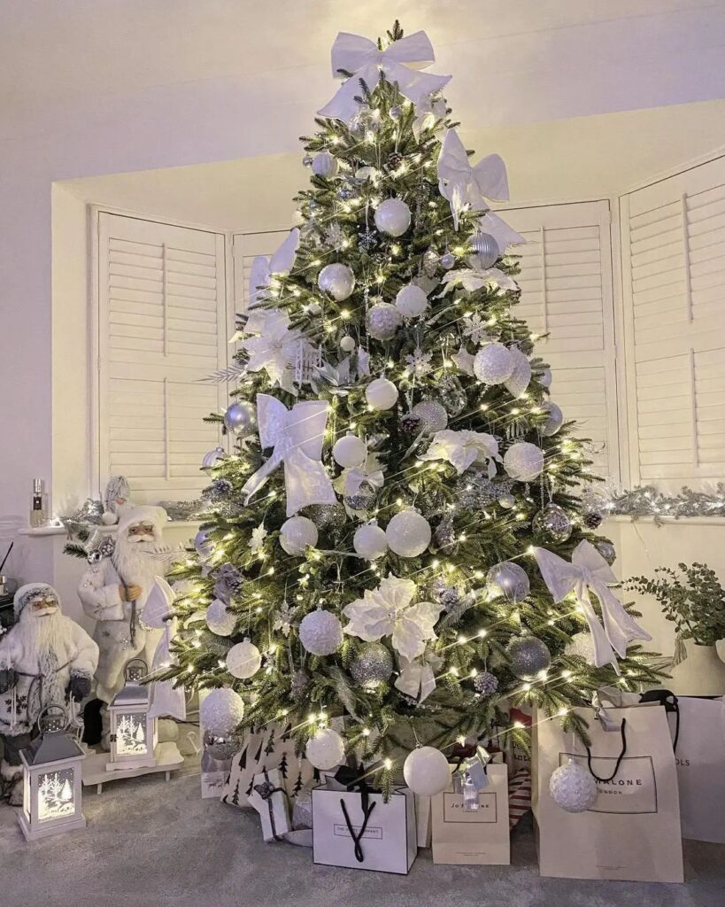 White Metallic  Velvet Ribbon Christmas Tree