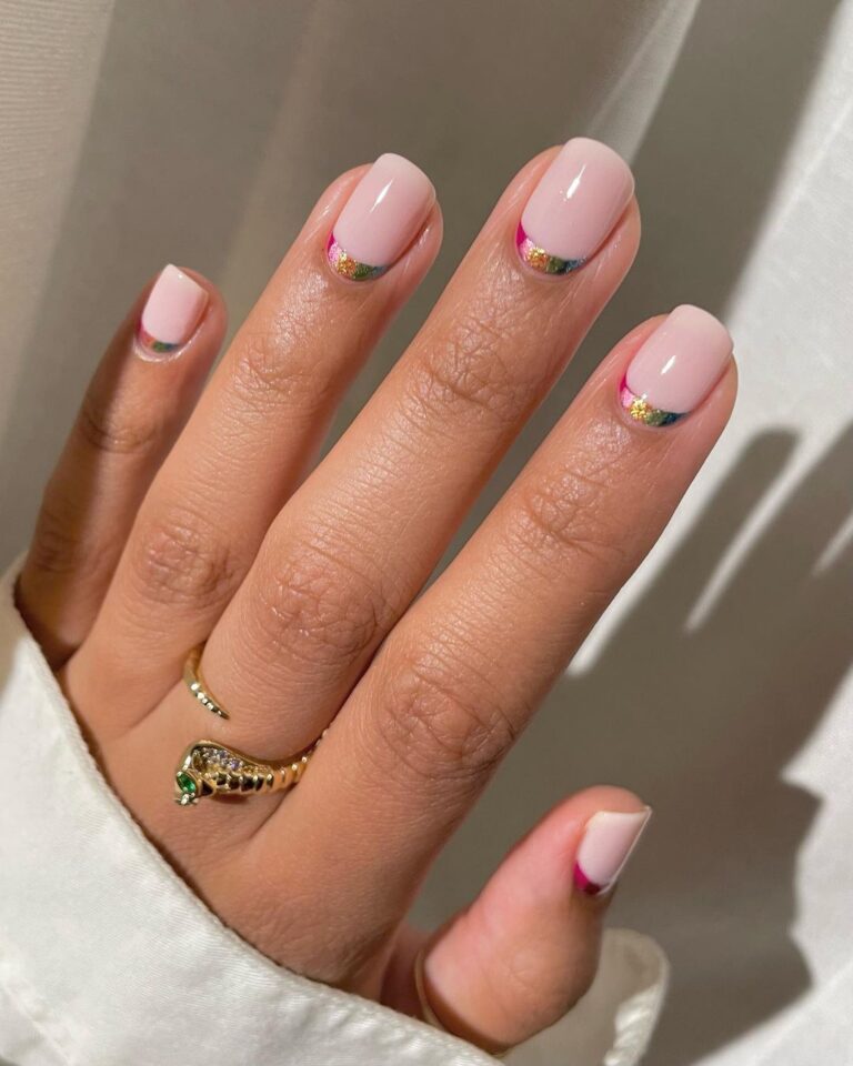 10 Valentine Short Nail Designs