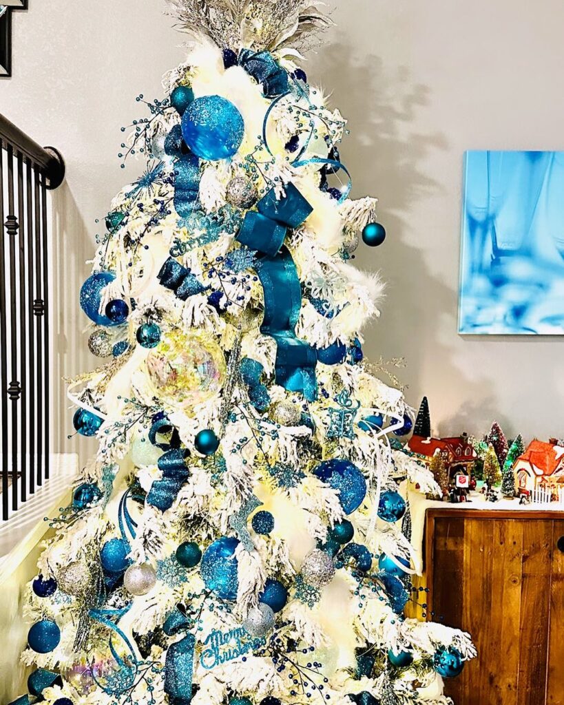 Fabulous Navy Velvet Christmas Tree