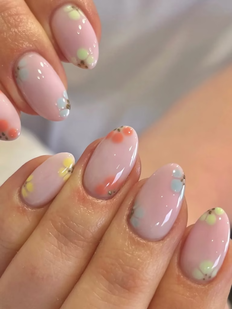 Blooming Flowers Nail