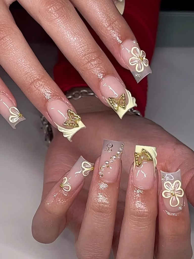 Golden Flower Nail