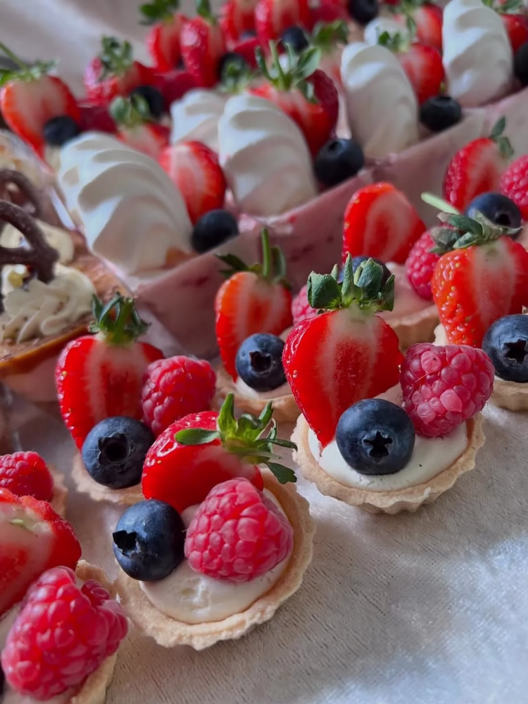 Patriotic Rice Krispie Treats: A Cute and Festive 4th of July Dessert!